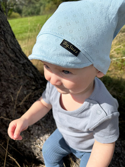 Detská šatka na hlavu s volánom Pointelle - SKY BLUE