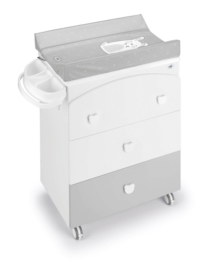 Dřevěná komoda, col. C265