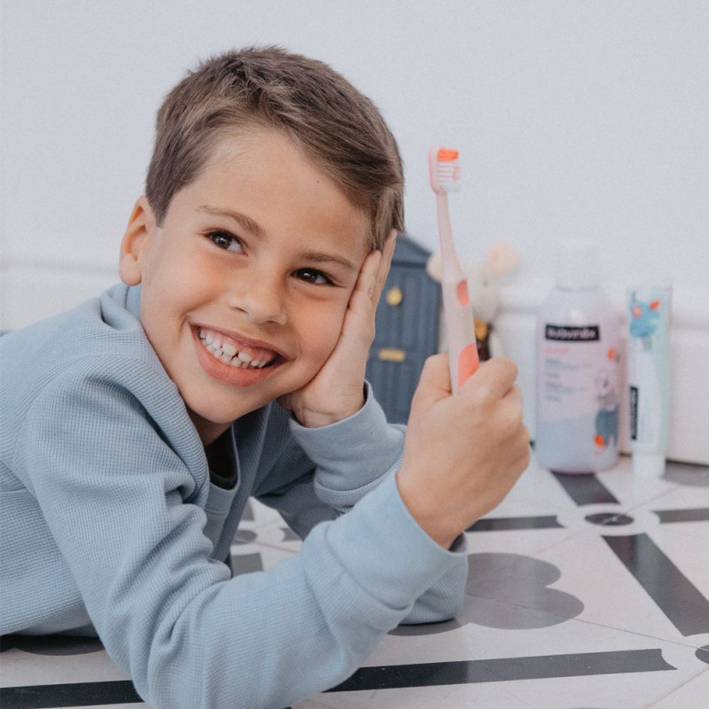 SUAVINEX | Detská kefka na zúbky JUNIOR +6 rokov - ružová 1