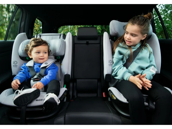 Titan Pro i-Size autosedačka Authentic Grey 17