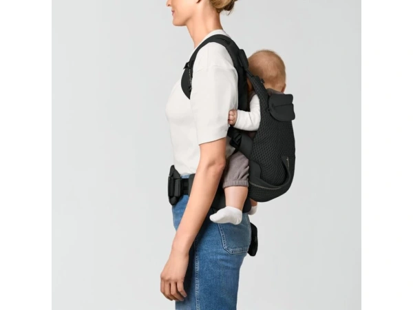 Cybex Laya ergonomický nosič pre bábätko od narodenia - Magic Black 1