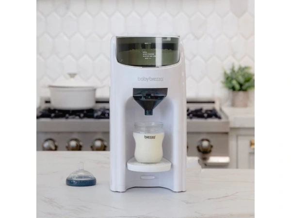 Baby Brezza Formula Pro Advanced All White - prístroj na prípravu dojčenského mlieka 1