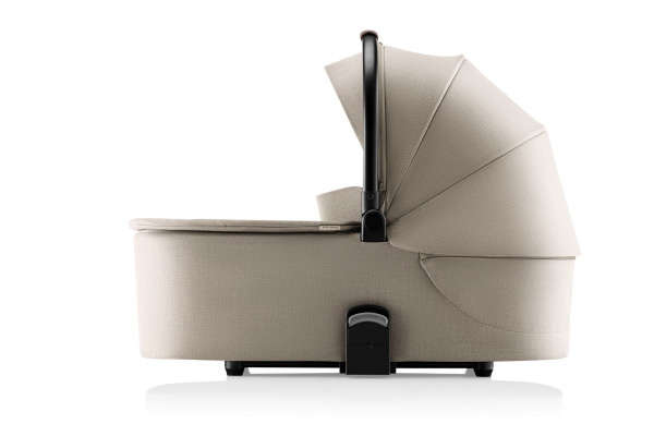 Sada kočíka Rio + hlboká vanička + autosedačka Baby-Safe PRO + základňa Vario Base 5Z Style, Teak 12