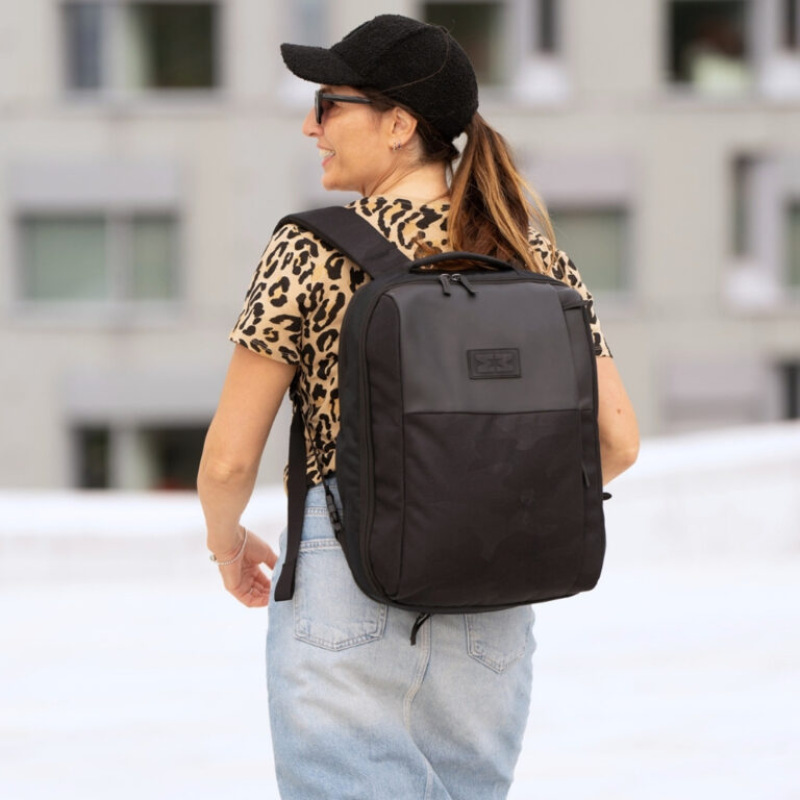 MiniMeis Backpack HERO G5 black 4