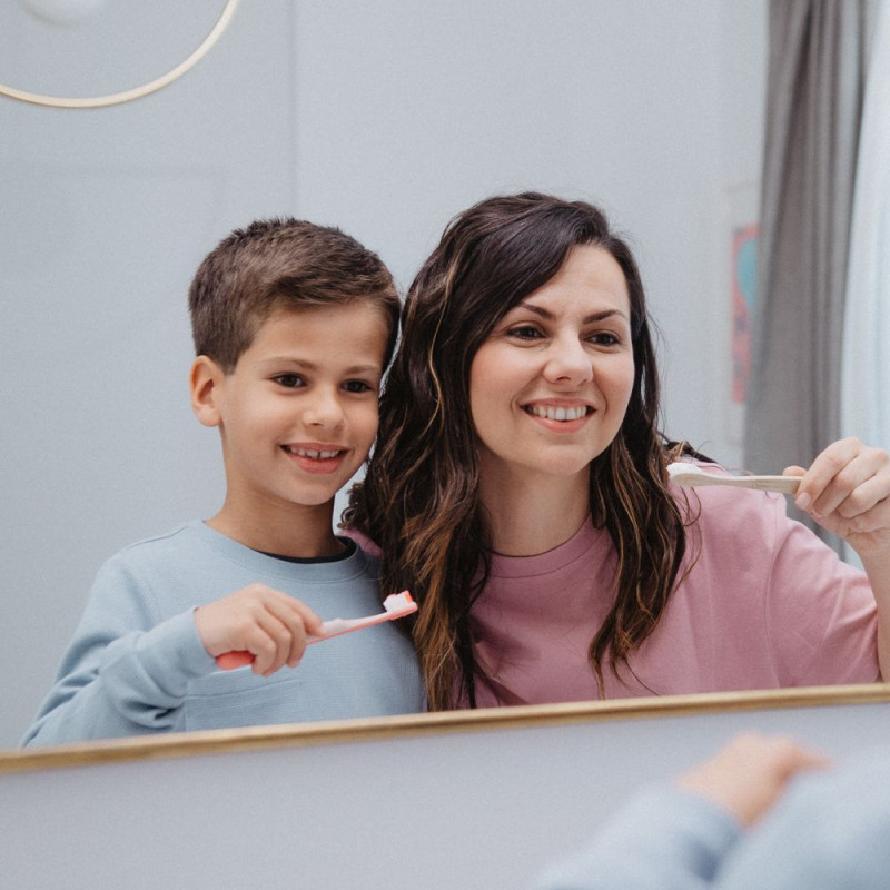 SUAVINEX | Detská kefka na zúbky JUNIOR +6 rokov - ružová 8