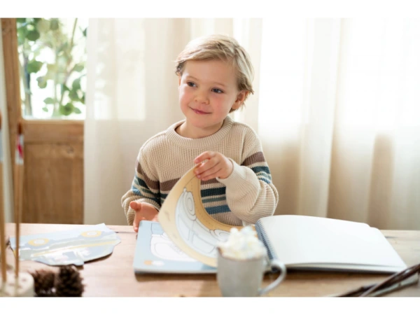 Kniha s vystrihovacími autami Jim 16