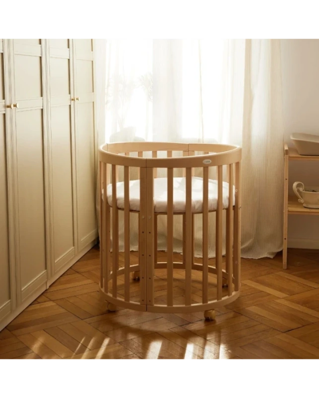 WALDIN okrúhla rastúca postieľka 7v1 s matracom – Natural Wood 1