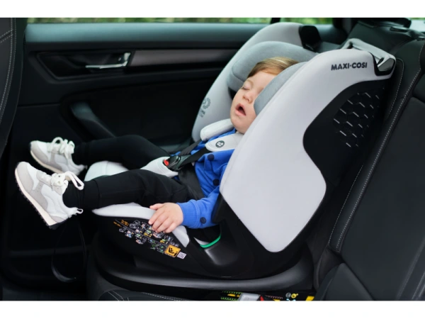 Titan Pro i-Size autosedačka Authentic Grey 18