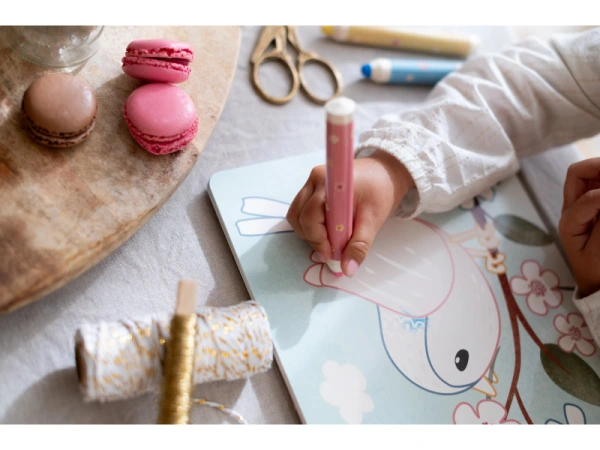 Omaľovánky s pastelkami Záhrada Rosa 8