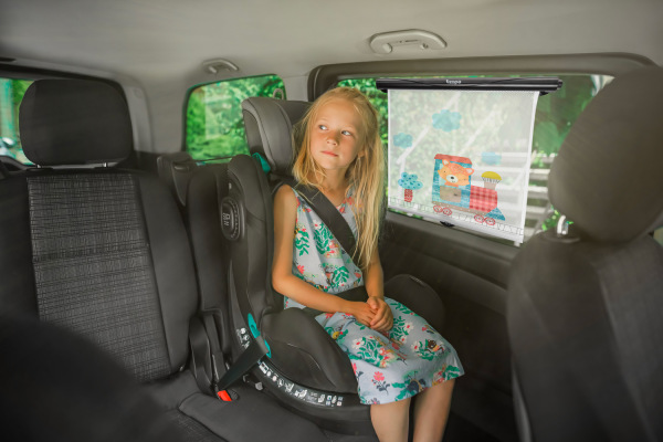 Slunčená clona do auta rolovacia, Fox 5