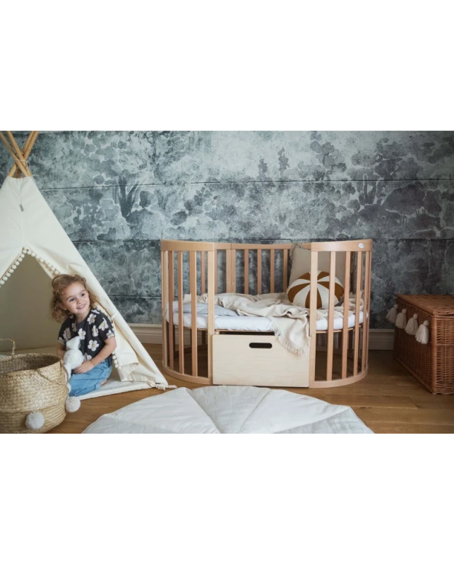 WALDIN okrúhla rastúca postieľka 7v1 s matracom – Natural Wood 3