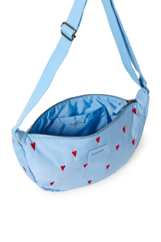 STUDIO NOOS - Puffy Adult FANNY kabelka | Light Blue Hearts 3