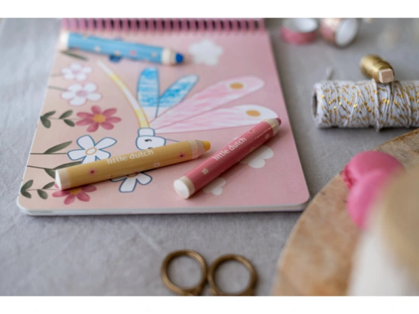 Omaľovánky s pastelkami Záhrada Rosa 6