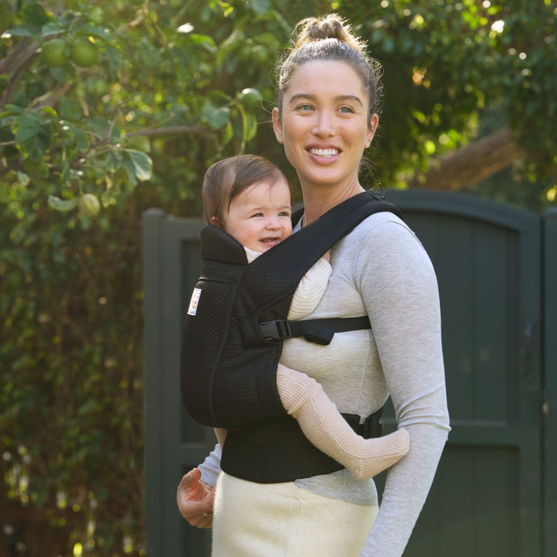 ERGOBABY | Nosič OMNI LITE Mesh - Onyx Black 2
