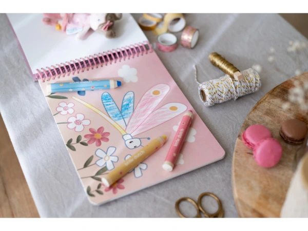 Omaľovánky s pastelkami Záhrada Rosa 7