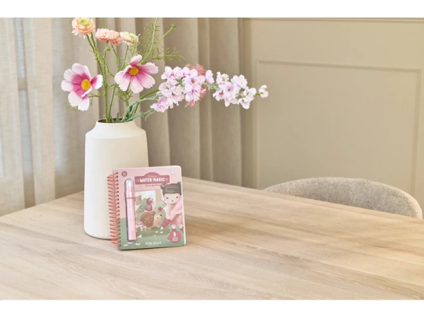 Kníha kúzlenia s vodou Rosa Fairy Garden 13