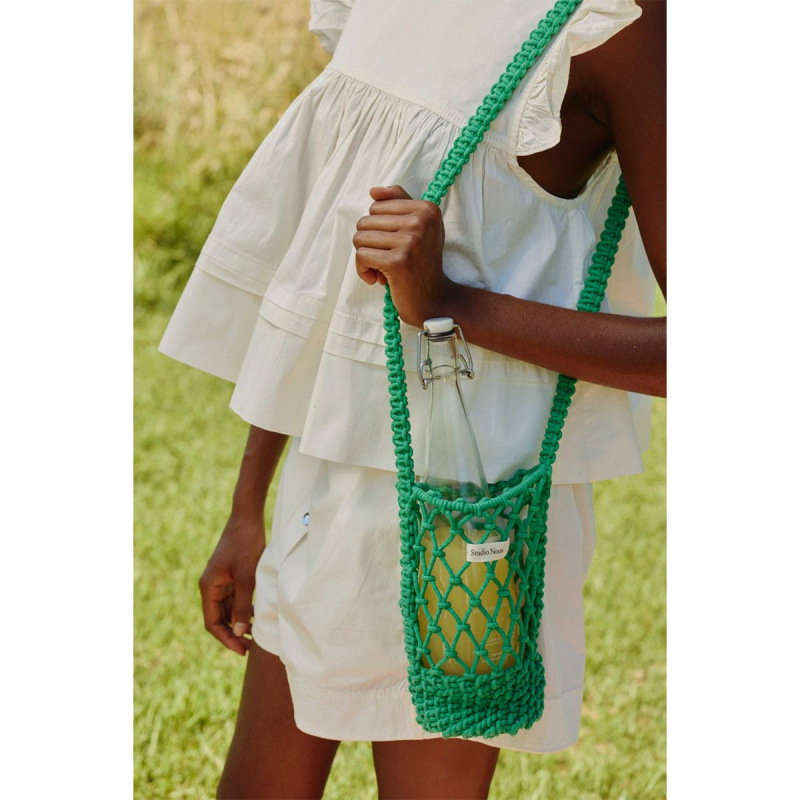 STUDIO NOOS - MACRAME BOTTLE BAG | Green 1
