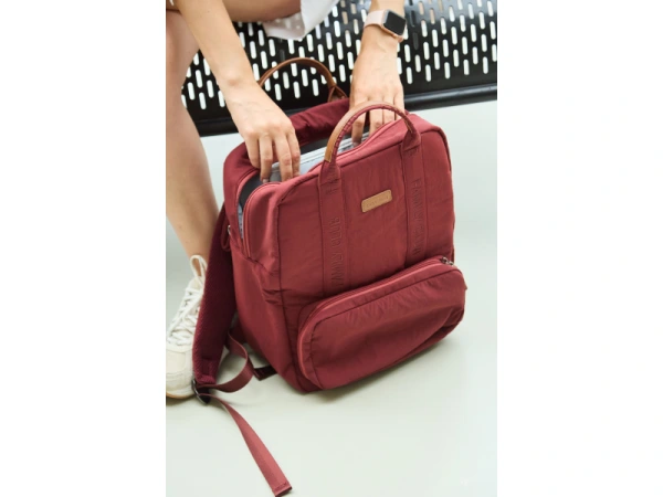 Prebaľovací batoh Family Club Signature Urban Burgundy 15