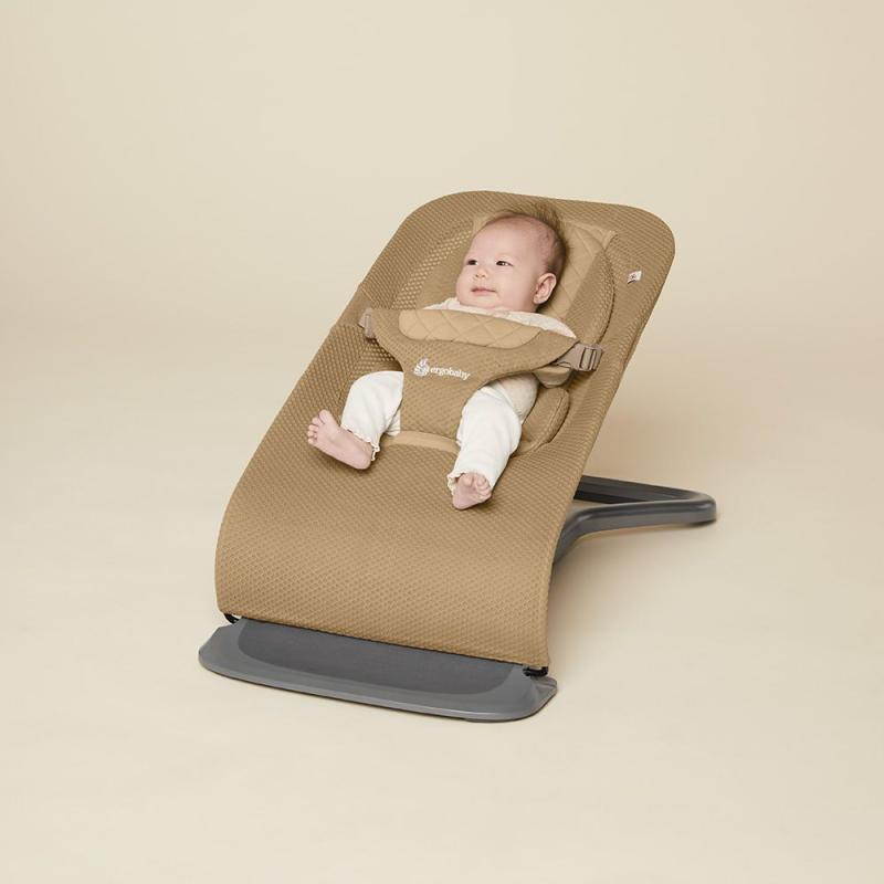 ERGOBABY l EVOLVE lehátko - Camel 5