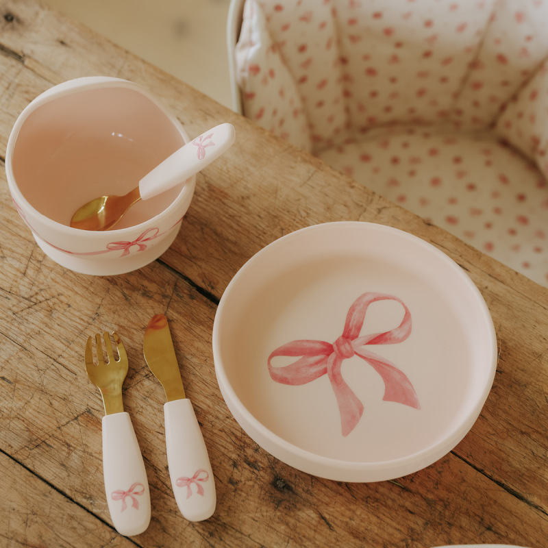 ELODIE DETAILS Silikónová miska s lyžičkou Rosy Bow 1
