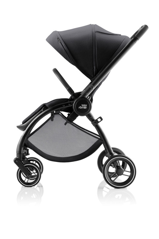 Sada kočíka Rio + hlboká vanička + autosedačka Baby-Safe PRO + základňa Vario Base 5Z Style, Carbon 4