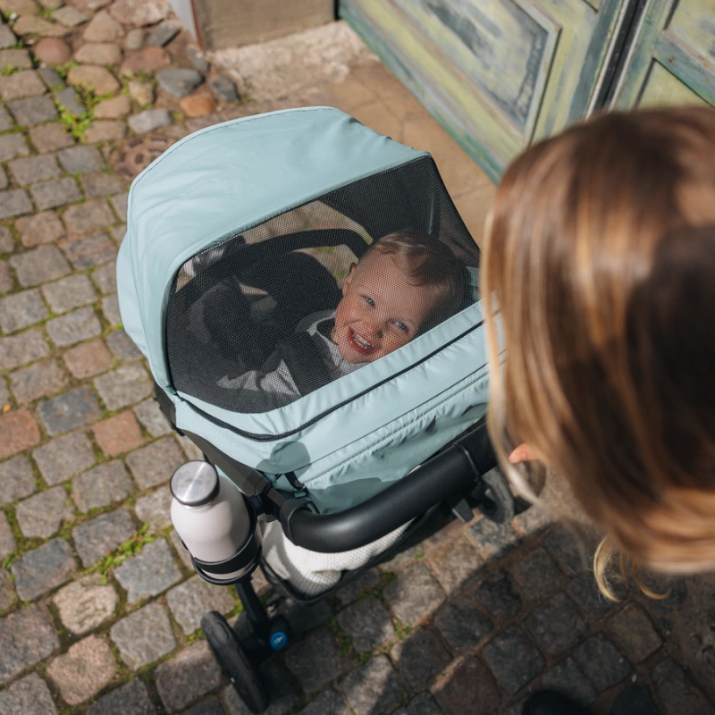 THULE Spring 2 kompaktný športový kočík – Mid Blue 5