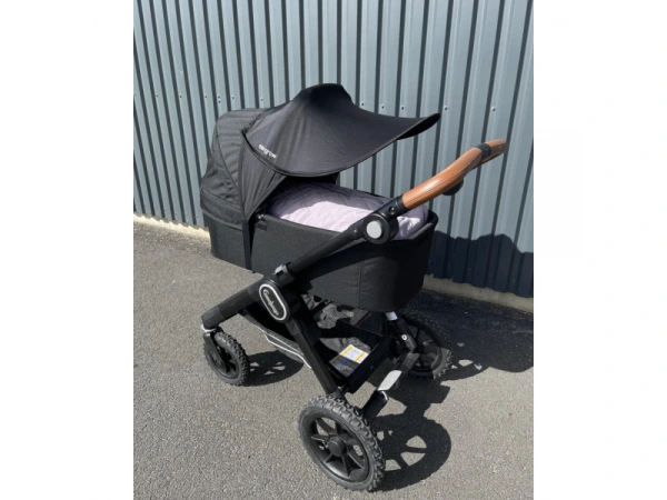 Sluneční stříška univerzální Black 6