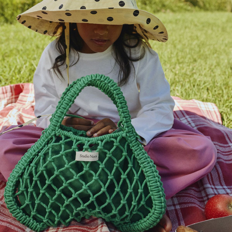STUDIO NOOS - MACRAME MINI HAND BAG | síťka Green síťka & vnitřní taška Purple Green 2