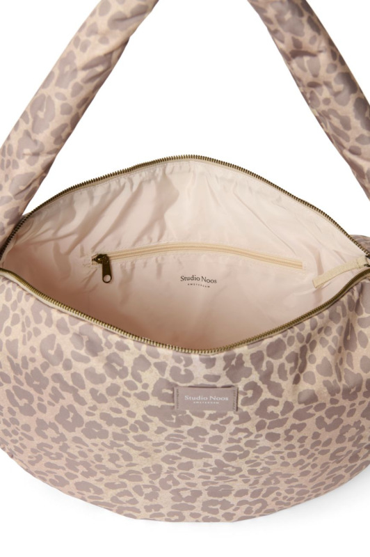STUDIO NOOS - Puffy Cross Body bag | Cream Leopard 5