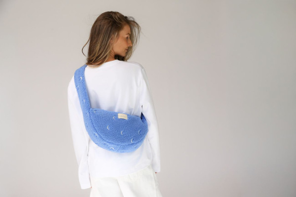 STUDIO NOOS - Teddy Mini Cross Body Bag | Light Blue Moon 5