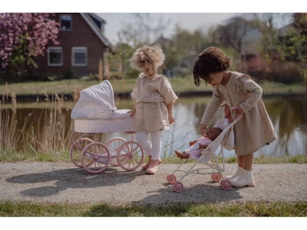 Kočík pre bábiky golfky skladací Soft Flowers 11