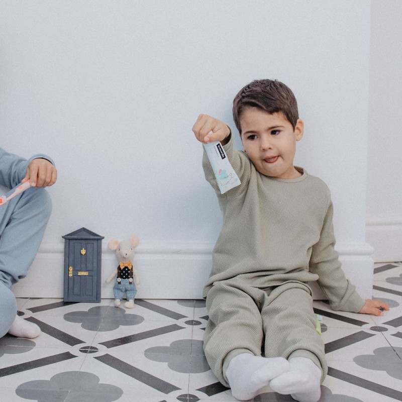 SUAVINEX | Detská zubná pasta BABY/KIDS s jahodovou príchuťou - 50 ml 6