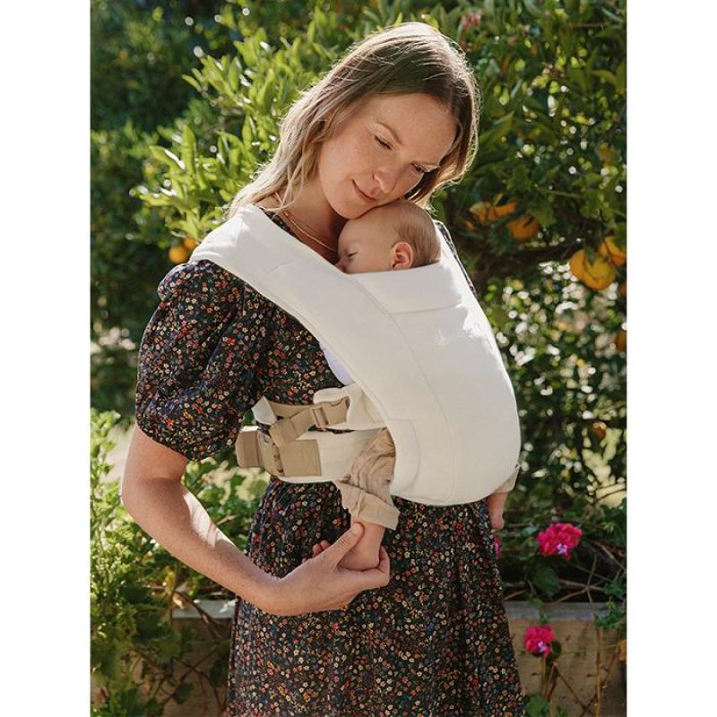 ERGOBABY | Nosič EMBRACE - SOFT KNIT - CREAM