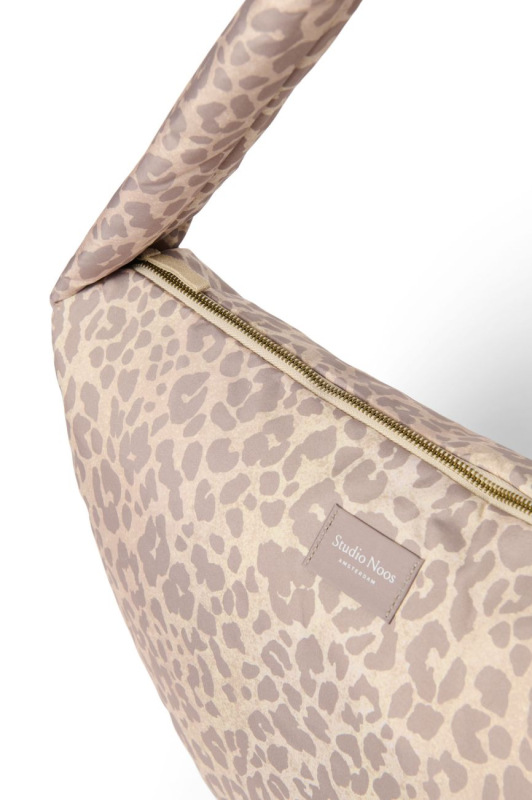 STUDIO NOOS - Puffy Cross Body bag | Cream Leopard 4