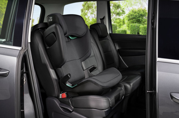 Autosedačka Kidfix M i-Size, Space Black 7