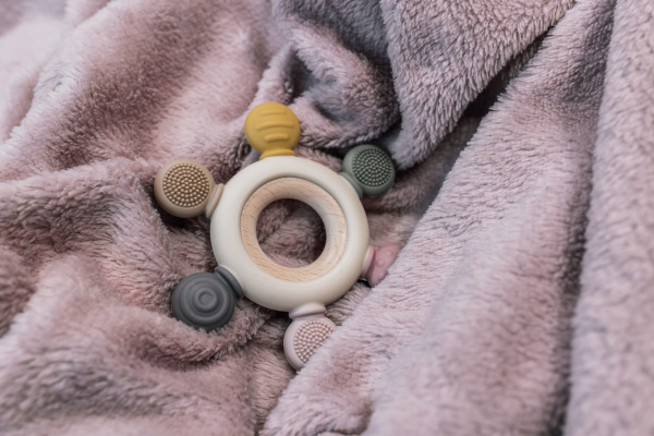 Silikónové multifunkčné hryzátko, Multicolor 2