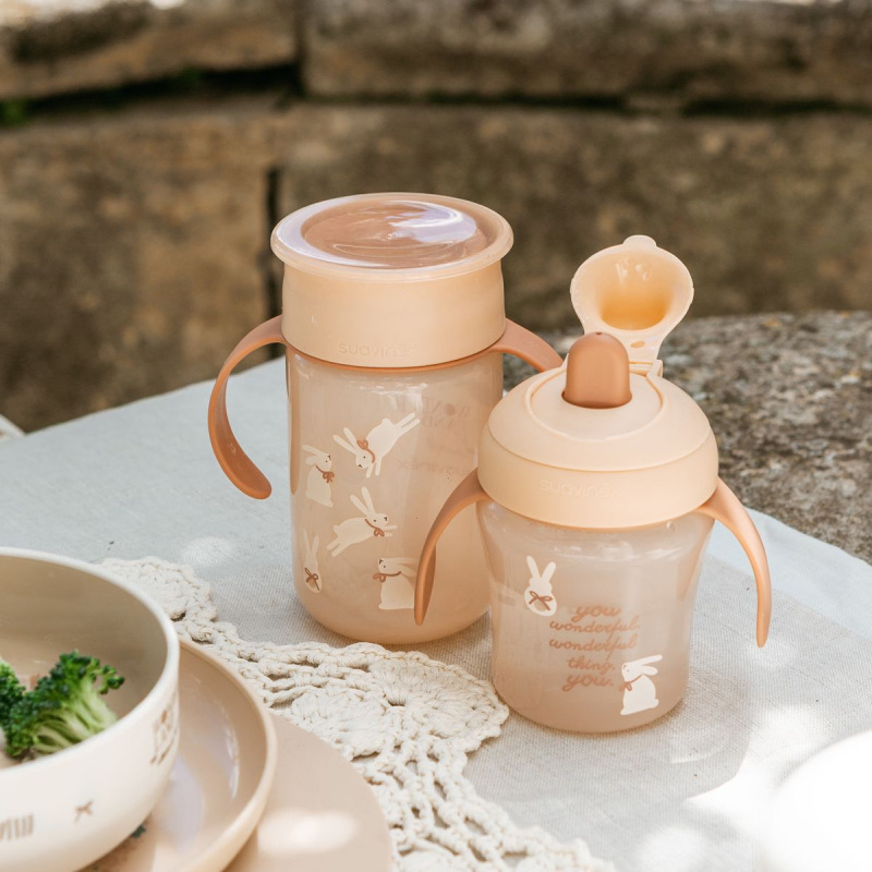 SUAVINEX | Nerozlievací hrnček WONDERLAND NEW 200 ml - ružový 1