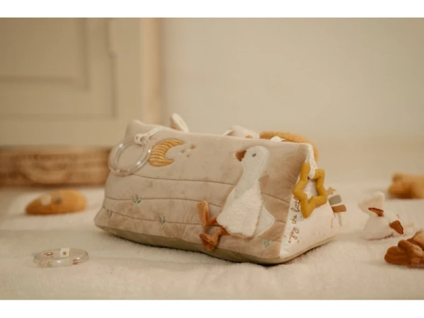 Vankúšik trojhranný s aktivitami Newborn Naturals 12