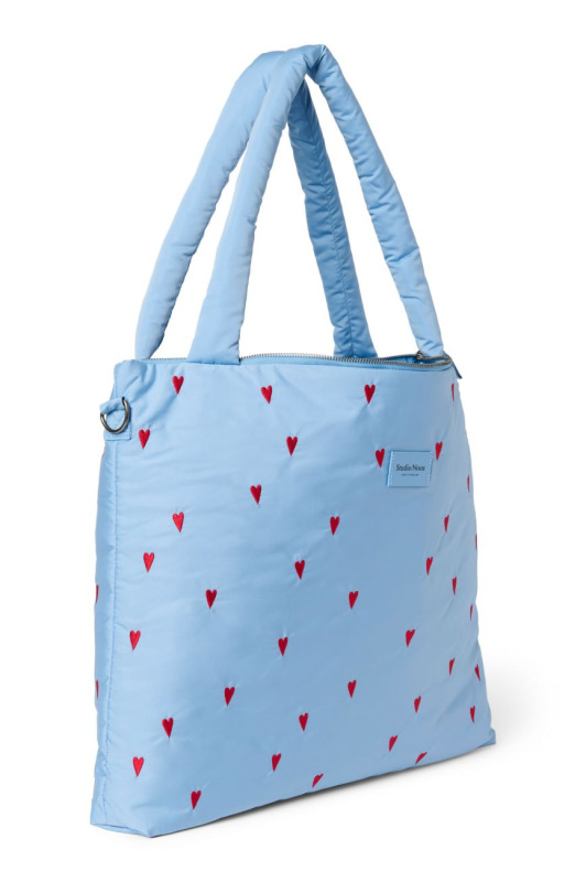 STUDIO NOOS - Puffy DIAPER BAG - přebalovací taška | Light Blue Hearts 1