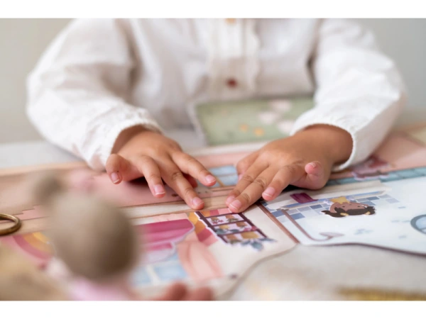 Knižka so samolepkami Dom Rosa 7