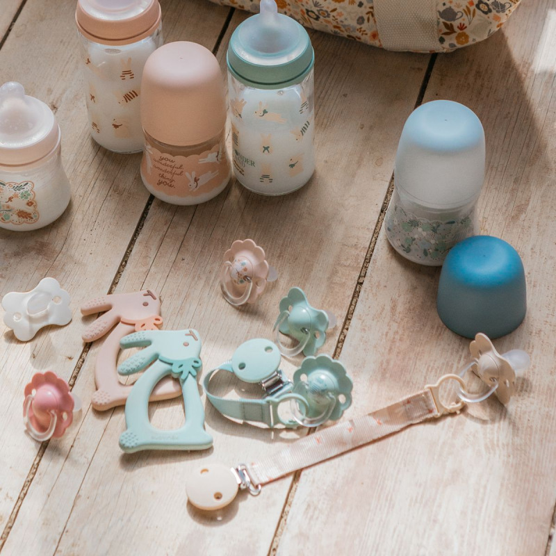 SUAVINEX | KLIP na cumlík so stuhou WONDERLAND NEW - krémový králik 5