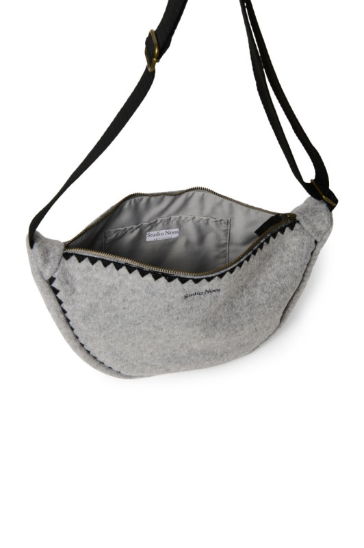 STUDIO NOOS - Vlněná Adult FANNY kabelka | Grey 4