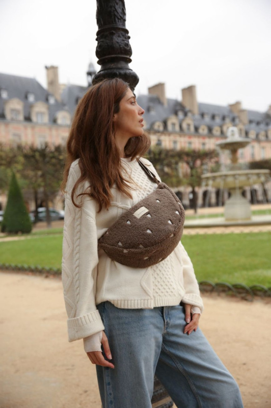 STUDIO NOOS - Teddy Hearts Adult FANNY kabelka | Brown Hearts 1