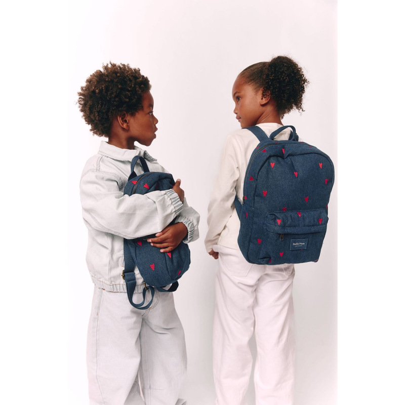 STUDIO NOOS - Denim Midi BACKPACK - batôžtek s predným vreckom | Dark Blue Red Hearts 4