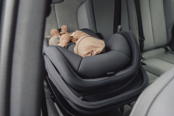 Autosedačka set Baby-Safe Core + Flex Base 5Z, Midnight Grey 8