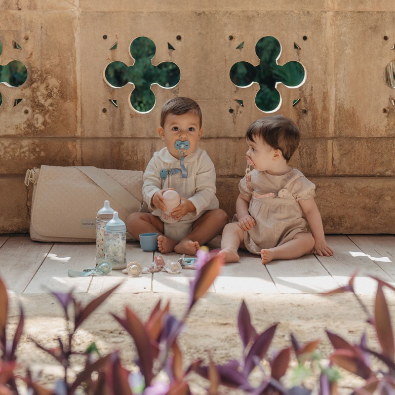 SUAVINEX | Dojčenská fľaša WONDERLAND NEW 360ml FYZIOL PRŮTOK L - ružový kvet 5