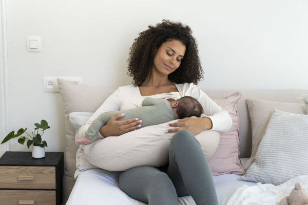 Comfybig multifunkčný dojčiaci vankúš, Tetra Almond 3