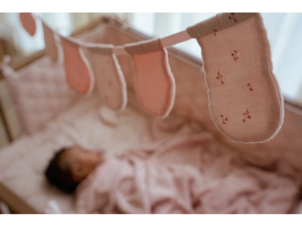 Mantinel do postieľky Pure Blossom 1