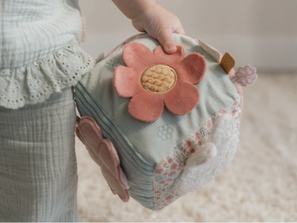Kocka textilna králiček Miffy Lucky Blossom 10
