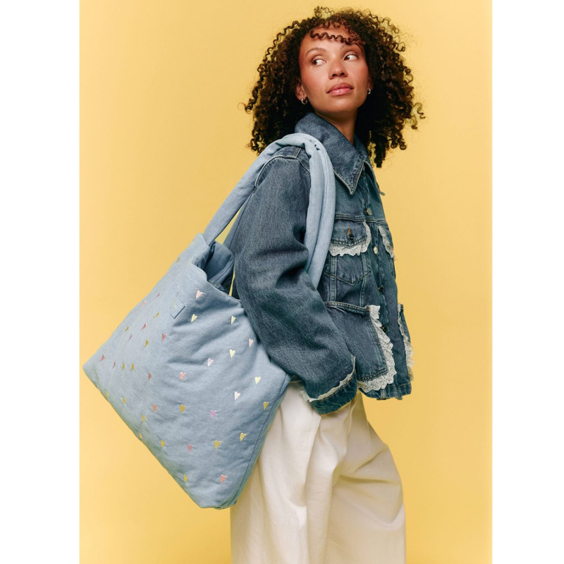 STUDIO NOOS - Denim MOM BAG | Hearts Light Blue Hearts 3